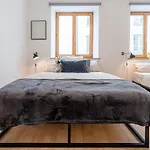 Apartment Lexapartments Altstadt Zentral Am Rathaus